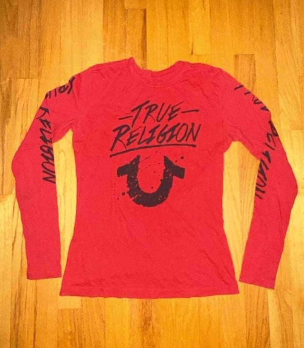 True Religion Men's Authentic Red Long Sleeve T-Shirt Size S